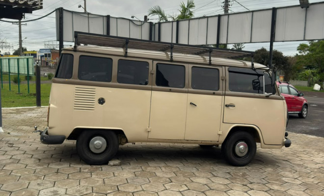 VW - VolksWagen Kombi Furgão 1990 Gasolina-0