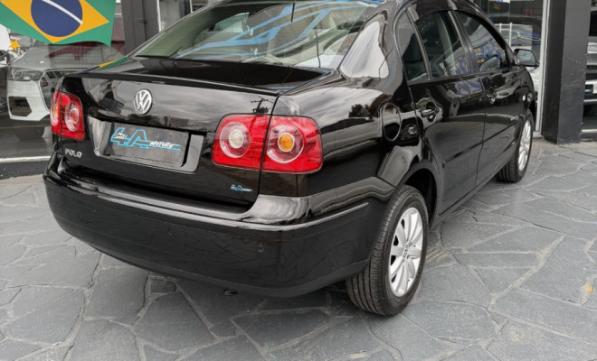VW - VolksWagen Polo Sed. COMFORT. 1.6 Mi Tot. Flex 8v 2009 Flex-11