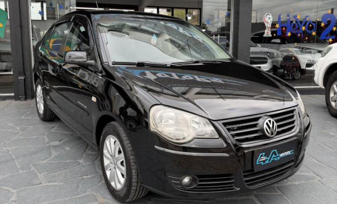 VW - VolksWagen Polo Sed. COMFORT. 1.6 Mi Tot. Flex 8v 2009 Flex-2