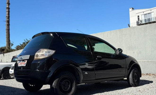 Ford Ka 1.0 8V/1.0 8V ST Flex 3p 2013 Flex-8