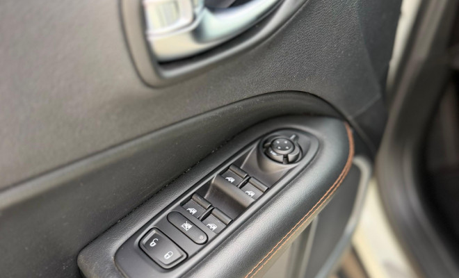 Jeep COMPASS LIMITED 2.0 4x2 Flex 16V Aut. 2019 Flex-13