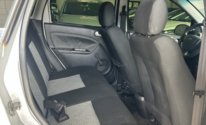 Ford Fiesta Sedan 1.6 Flex Mec. 2014 Flex-5