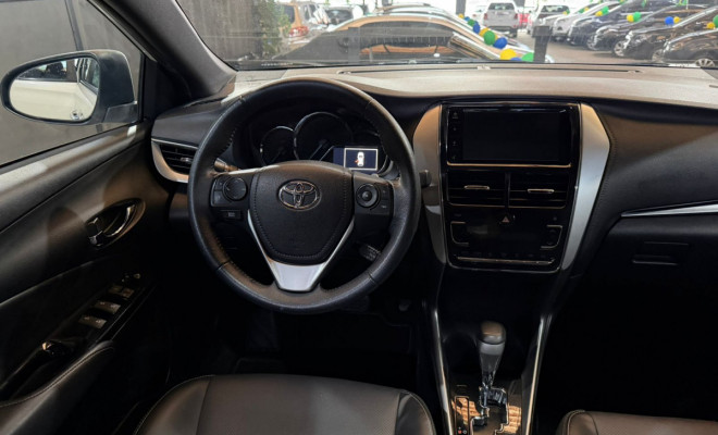 Toyota YARIS XLS 1.5 Flex 16V 5p Aut. 2019 Flex-6