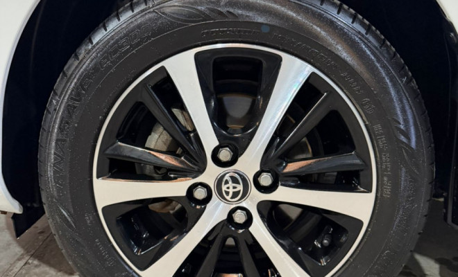 Toyota YARIS XLS 1.5 Flex 16V 5p Aut. 2019 Flex-15
