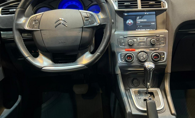 Citroën C4 LOUNGE Exclusive 1.6 Turbo Flex Aut. 2015 Flex-4