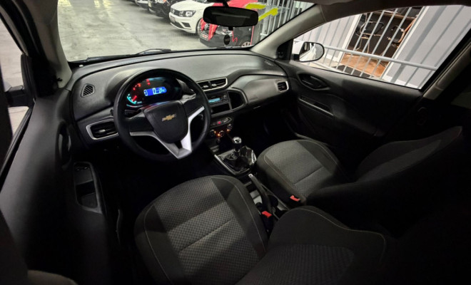 GM - Chevrolet ONIX HATCH LT 1.0 8V FlexPower 5p Mec. 2017 Flex-4