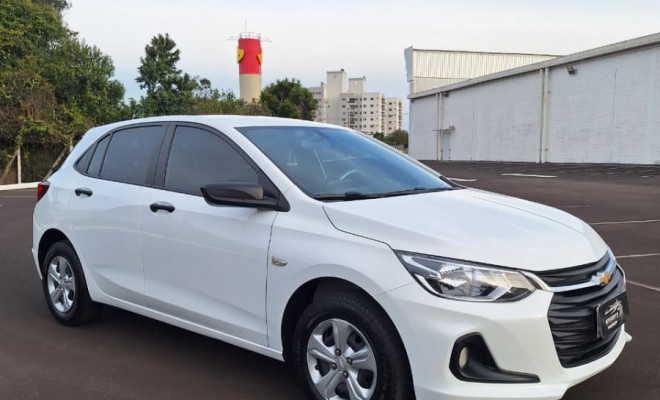 GM - Chevrolet ONIX HATCH 1.0 12V Flex 5p Mec. 2025 Flex
