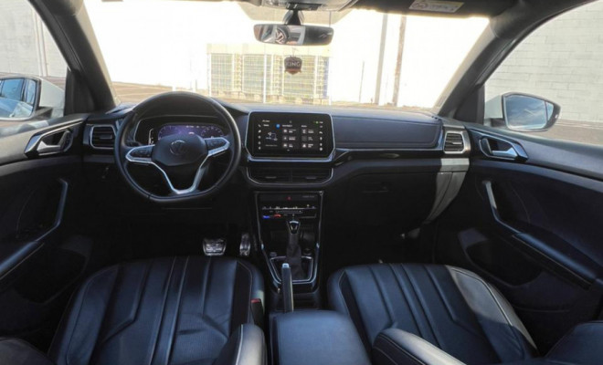 VW - VolksWagen T-Cross Hig. 250 TSI 1.4 Flex 16V 5p Aut 2025 Flex-12