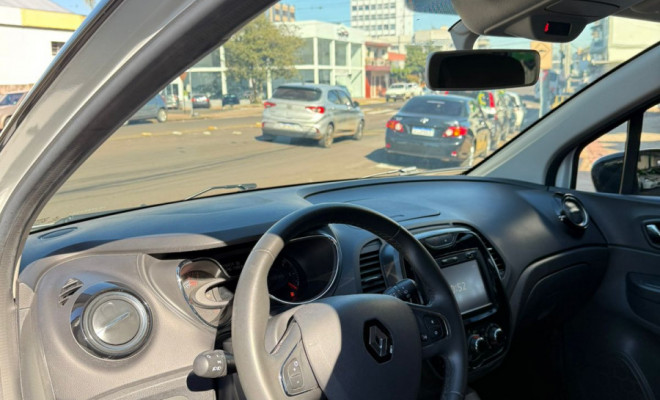 Renault CAPTUR Zen 1.6 16V Flex 5p Mec. 2019 Flex-8