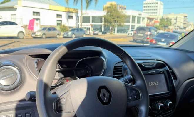 Renault CAPTUR Zen 1.6 16V Flex 5p Mec. 2019 Flex-9
