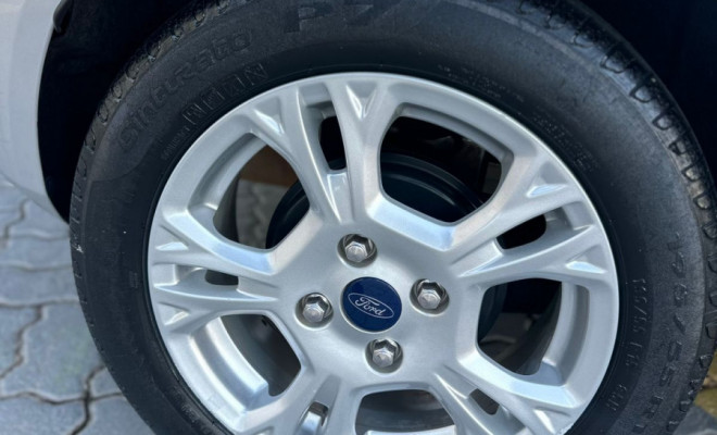Ford Fiesta 1.6 16V Flex Aut. 5p 2016 Flex-10