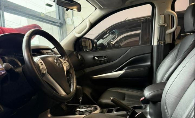 Nissan Frontier LE CD 4x4 2.3 Bi-TB Diesel Aut. 2022 Diesel-4