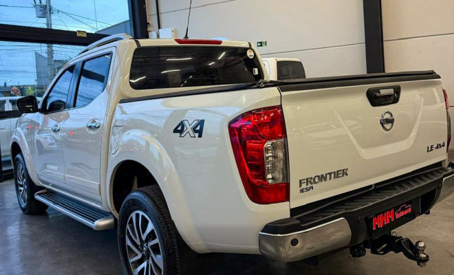 Nissan Frontier LE CD 4x4 2.3 Bi-TB Diesel Aut. 2022 Diesel-2