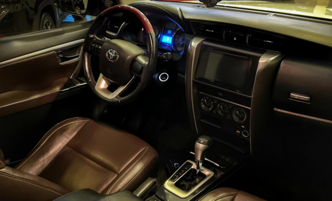 Toyota Hilux SW4 SR 4x2 2.7/ 2.7 Flex 16V Aut. 2019 Flex-3