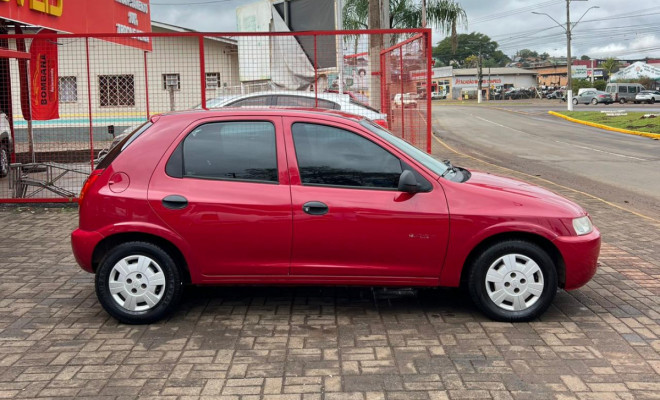 GM - Chevrolet Celta Spirit 1.4 MPFI 8V 85cv 5p 2005 Gasolina-4
