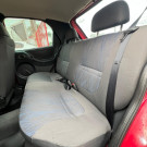GM - Chevrolet Celta Spirit 1.4 MPFI 8V 85cv 5p 2005 Gasolina-9