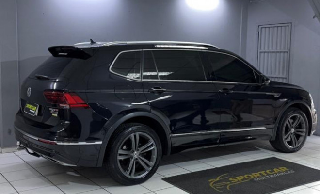 VW - VolksWagen TIGUAN Allspac R-Line 350 TSI 2.0 4x4 2018 Gasolina-13