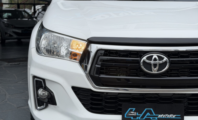 Toyota Hilux CD SR 4x4 2.8 TDI Diesel Aut. 2020 Diesel-1