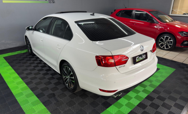VW - VolksWagen JETTA Highline 2.0 TSI 16V 4p Tiptronic 2014 Flex-1