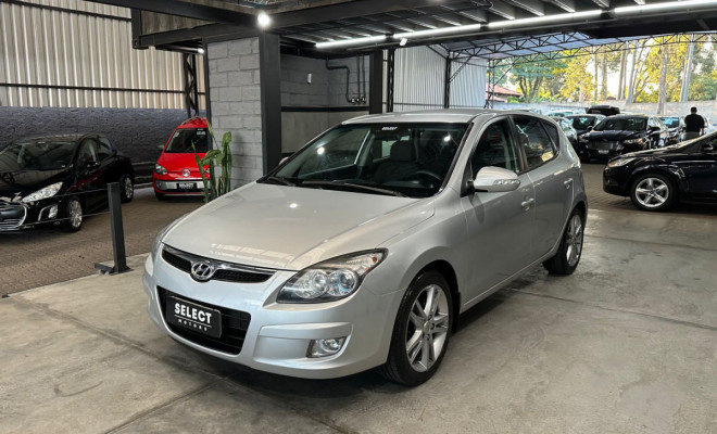Hyundai i30 2.0 16V 145cv 5p Mec. 2012 Gasolina