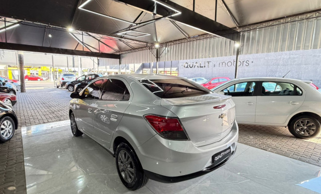 GM - Chevrolet PRISMA Sed. ADVANT. 1.0 8V FlexPower 4p 2015 Flex-4
