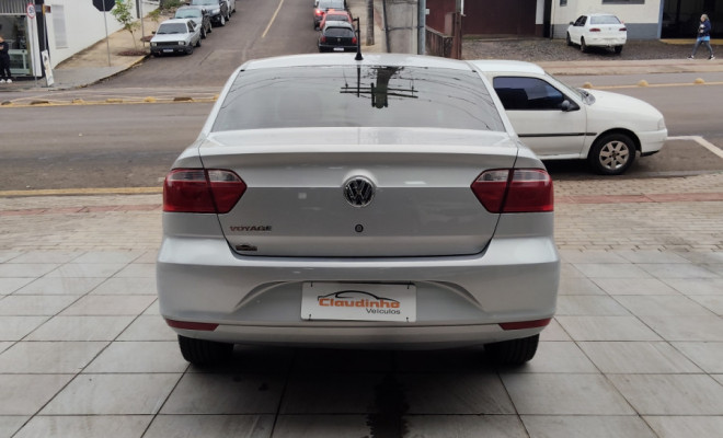 VW - VolksWagen VOYAGE 1.6 MSI Flex 8V 4p 2022 Flex-4