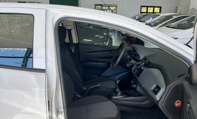 GM - Chevrolet ONIX HATCH Joy 1.0 8V Flex 5p Mec. 2020 Flex-5