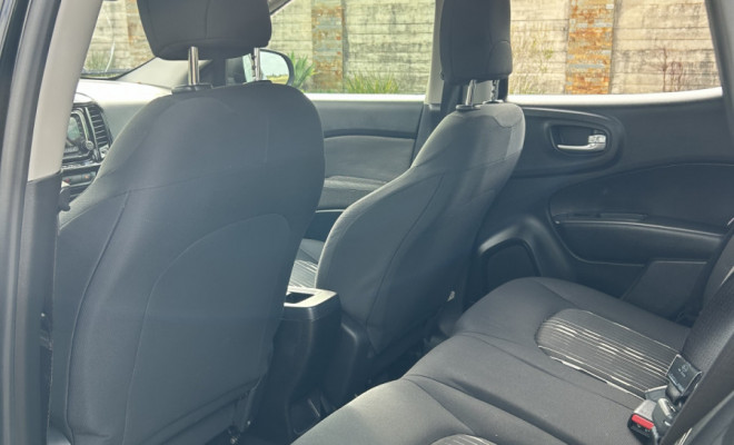 Fiat Toro Freedom 1.8 16V Flex Aut. 2017 Flex-4