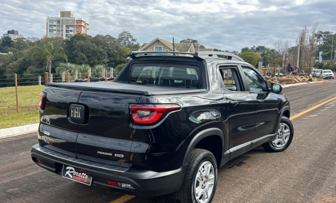 Fiat Toro Freedom 1.8 16V Flex Aut. 2017 Flex-1