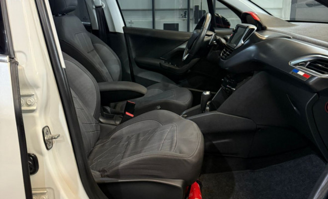 Peugeot 208 Griffe 1.6 Flex 16V 5p Aut. 2014 Flex-12