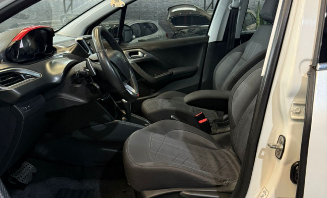 Peugeot 208 Griffe 1.6 Flex 16V 5p Aut. 2014 Flex-7