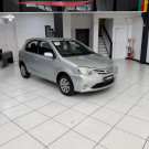 Toyota ETIOS XS  1.3 Flex 16V 5p Mec. 2013 Flex-0