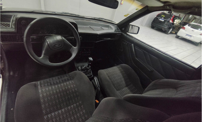 Chevrolet Kadett EFI LITE 1.8 1994 Gasolina-7