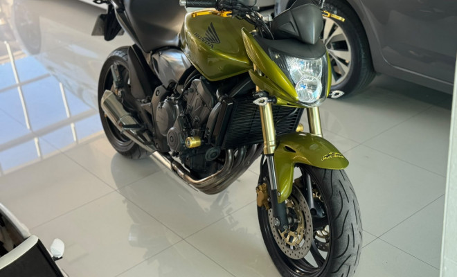 HONDA CB 600F HORNET 2011 Gasolina-0