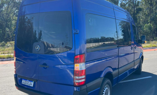 Mercedes-Benz Sprinter 415 Furgão Lon.T.Alto 2.2 Dies 2019 Diesel-2