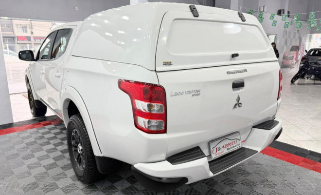 Mitsubishi L200 Triton SPO GL 2022 Diesel-2