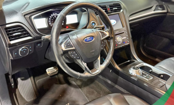 Ford Fusion Titanium 2.0 GTDI Eco. Fwd Aut. 2017 Gasolina-2