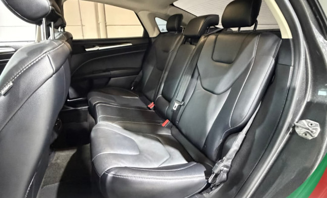 Ford Fusion Titanium 2.0 GTDI Eco. Fwd Aut. 2017 Gasolina-6