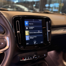 Volvo XC 40 T-5 R-DESIGN 2.0 252cv AWD 2020 Gasolina-14