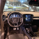 Volvo XC 40 T-5 R-DESIGN 2.0 252cv AWD 2020 Gasolina-12