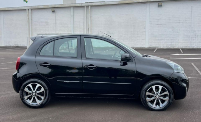 Nissan MARCH SL 1.6 16V Flex Fuel 5p 2016 Flex-6