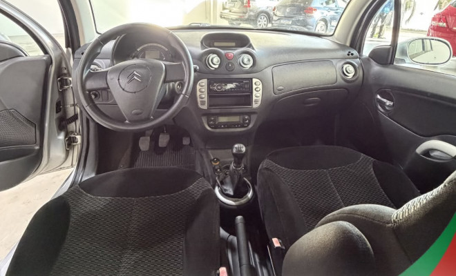 Citroën C3 GLX 1.4/ GLX Sonora 1.4 Flex 8V 5p 2011 Flex-3