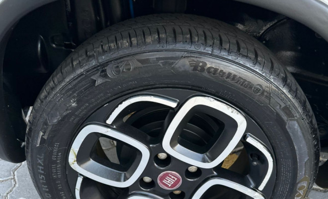 Fiat UNO SPORTING Dualogic 1.4 EVO Flex 8V 4p 2015 Flex-10