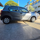 Toyota ETIOS 1.3 Flex 16V 5p Mec. 2013 Flex-4