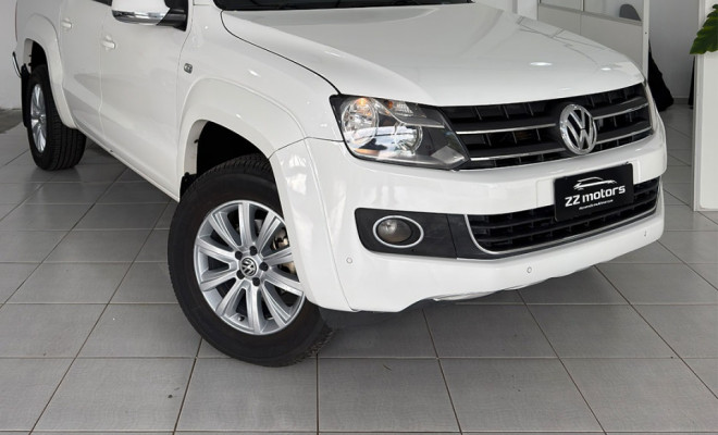 VW -  AMAROK High.CD 2.0 4x4 Dies. Aut 2013-0