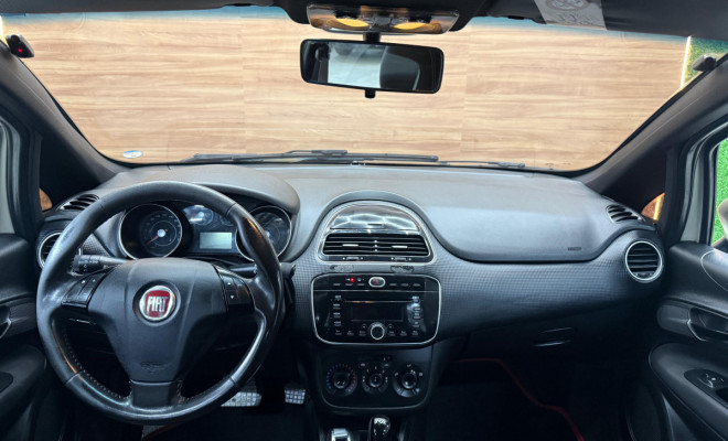 Fiat Punto BLACKMOTION Dual. 1.8 Flex 16v 5p 2014-3