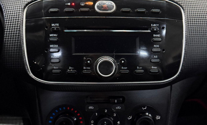 Fiat Punto BLACKMOTION Dual. 1.8 Flex 16v 5p 2014-6