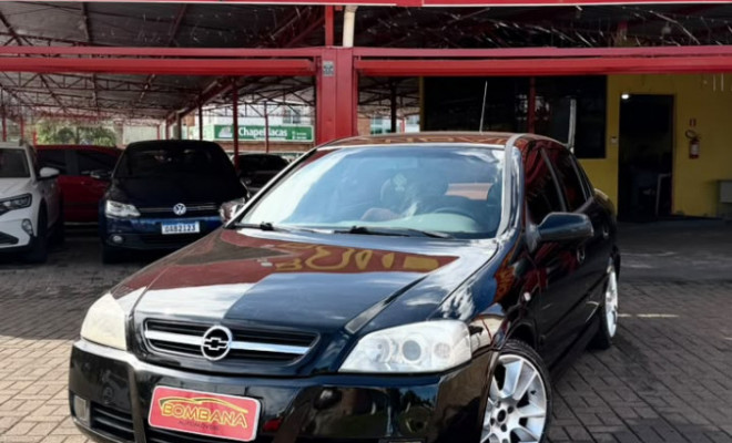 GM - Chevrolet Astra Sedan 2.0/CD/ Expres.GLS 2.0 8V 4p 2004 Gasolina
