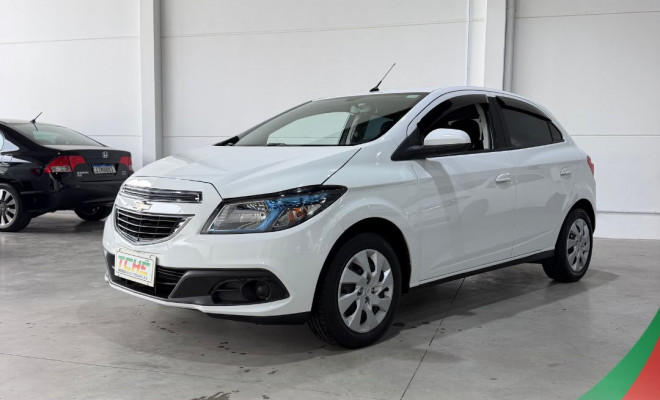 GM - Chevrolet ONIX HATCH LT 1.4 8V FlexPower 5p Aut. 2015 Flex