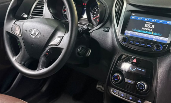 Hyundai HB20X Premium 1.6 Flex 16V Aut. 2019 Flex-11